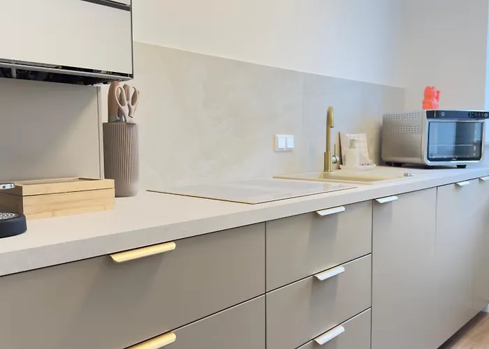 Goldberg, Balkon, Smarttv *