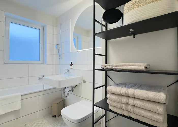 Goldberg, Balkon, Smarttv * Halle (Saale)